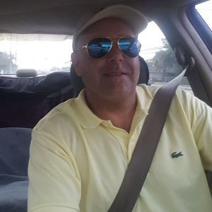 Meet your Posher, Eduardo